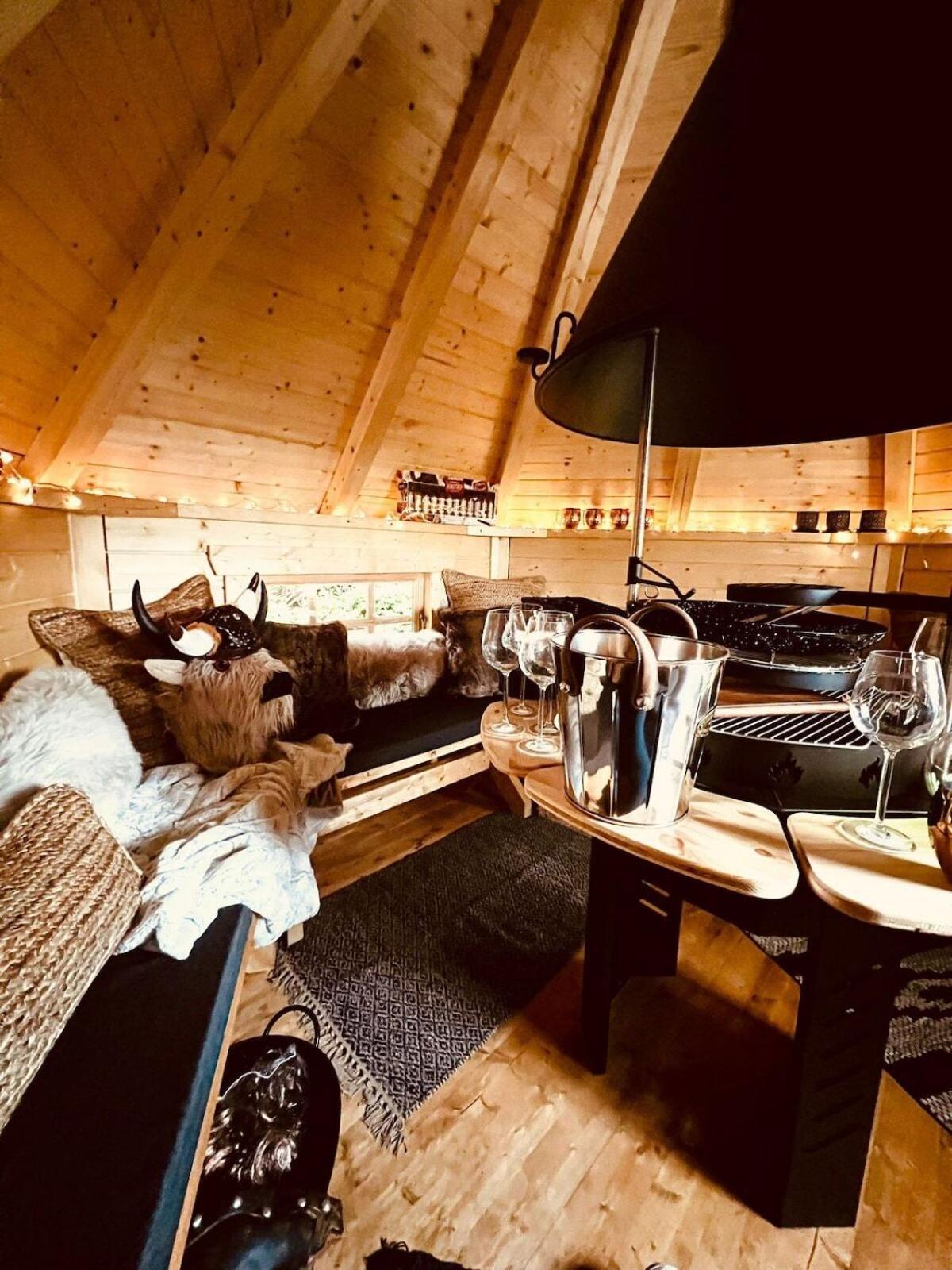 4 - Bbq Hut - Log Burner - Valley Views Pont Sticill Exterior photo